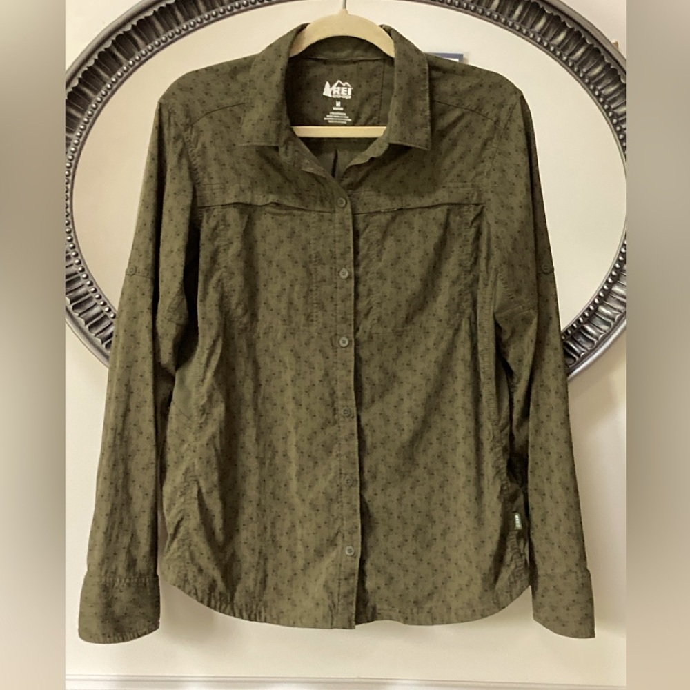 REI Co-Op Button Front Lightweight Shirt Green Size Medium